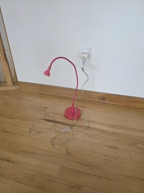 Ikea Jansjo Pink Flexible Gooseneck Desk Lamp
